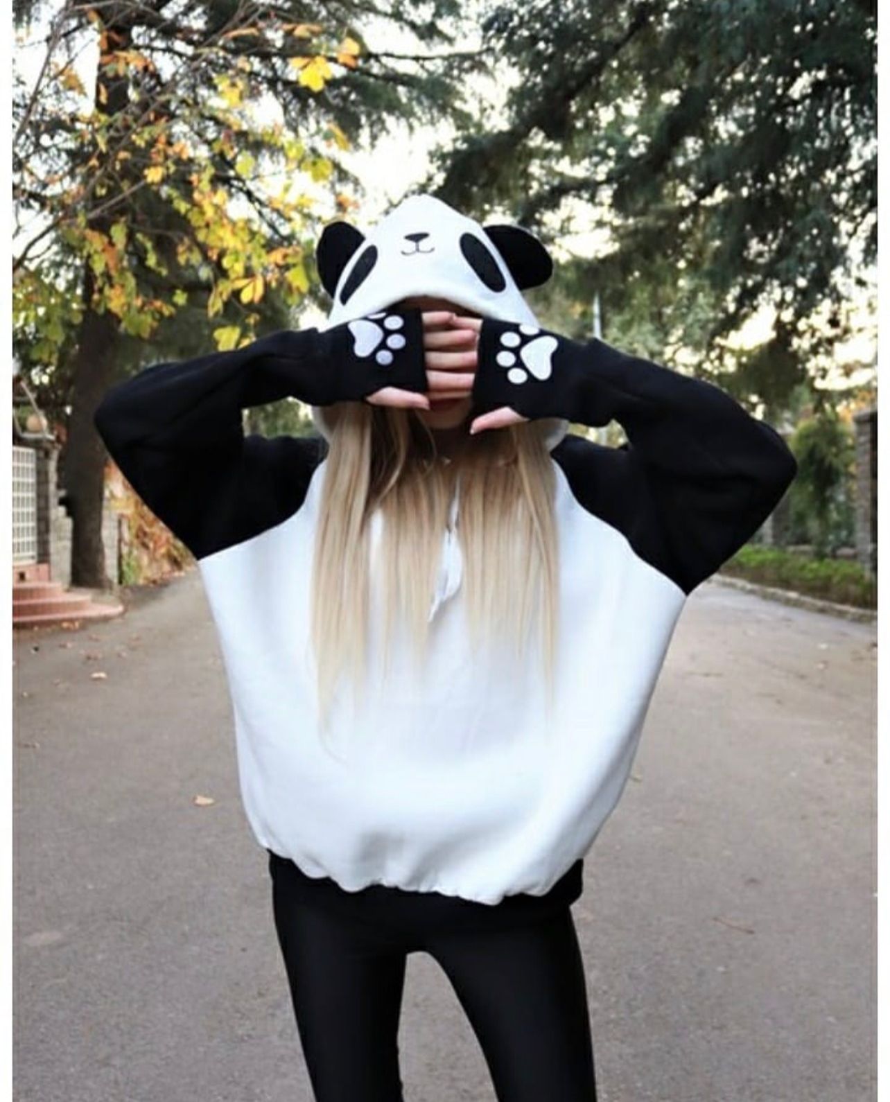Cozy Panda Fleece Hoodie – Warm & Comfy