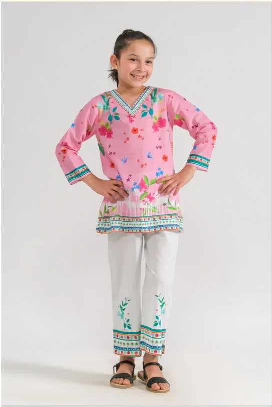 Girls Ethnic Wear – Pink Floral Kurti & White Trousers | 2-Piece Summer Kurti Set (Ages 6–14) - We Wears