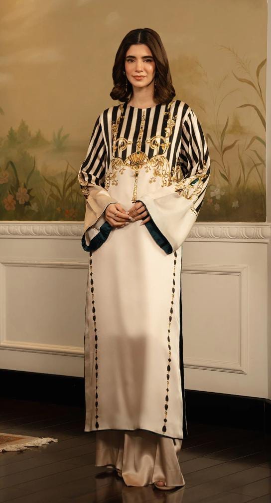 Eastern glam redefined long style - We Wears