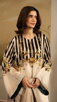 Eastern glam redefined long style - We Wears